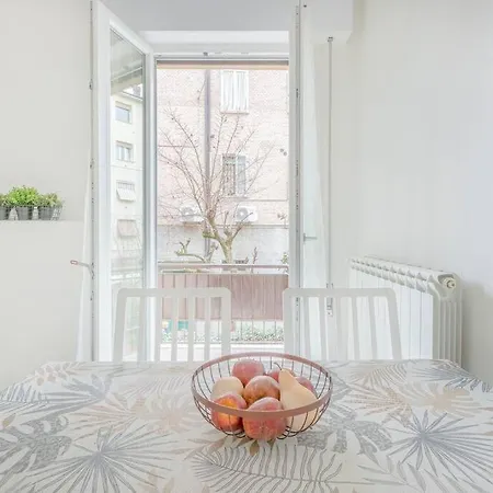 Apartman Minimalist Oasis - Life & Hesperia Hospital *